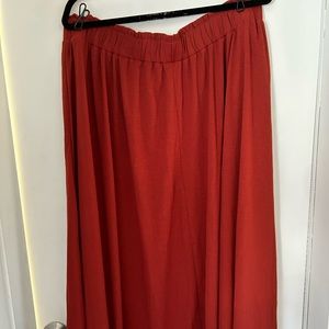 ANN TAYLOR - NWT Elastic Waist MIDI Skirt